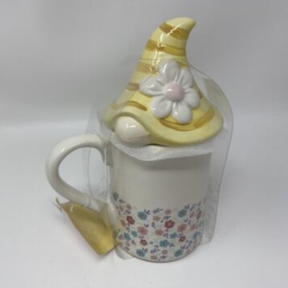 Spring Flowera Gnome Mug and Topper Coffee Cup NEW Carrot Patch Cottage